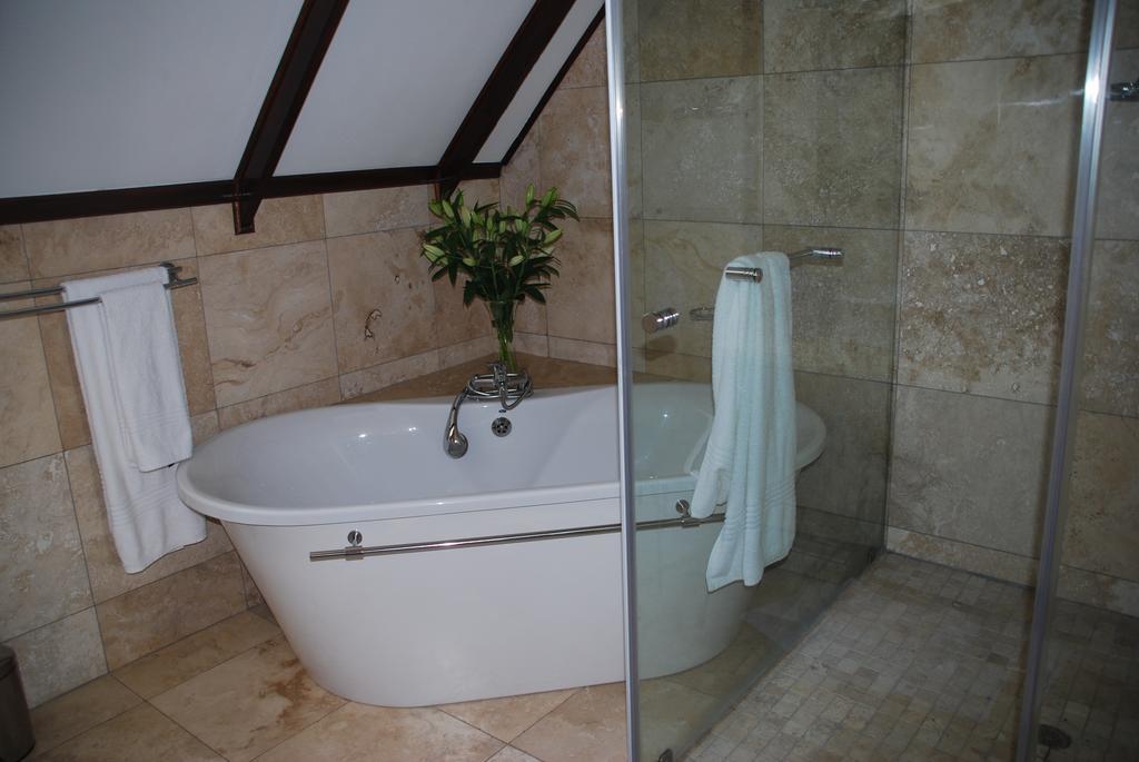 Sunninghill Guest Lodges Johannesbourg Chambre photo