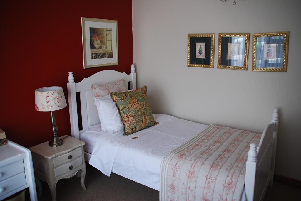 Sunninghill Guest Lodges Johannesbourg Chambre photo