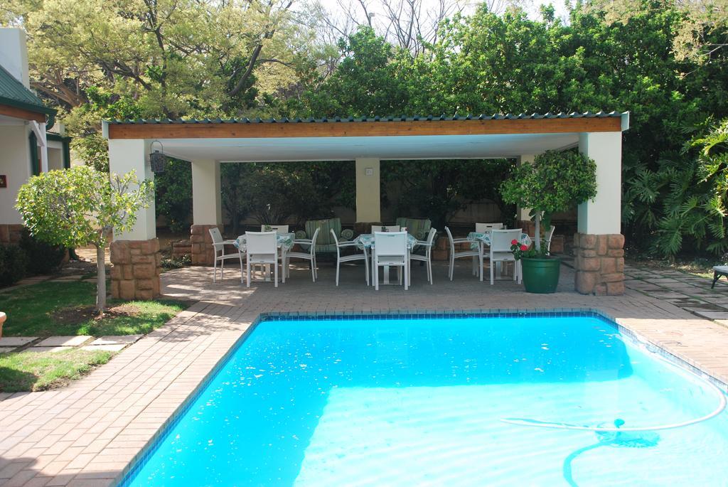 Sunninghill Guest Lodges Johannesbourg Extérieur photo