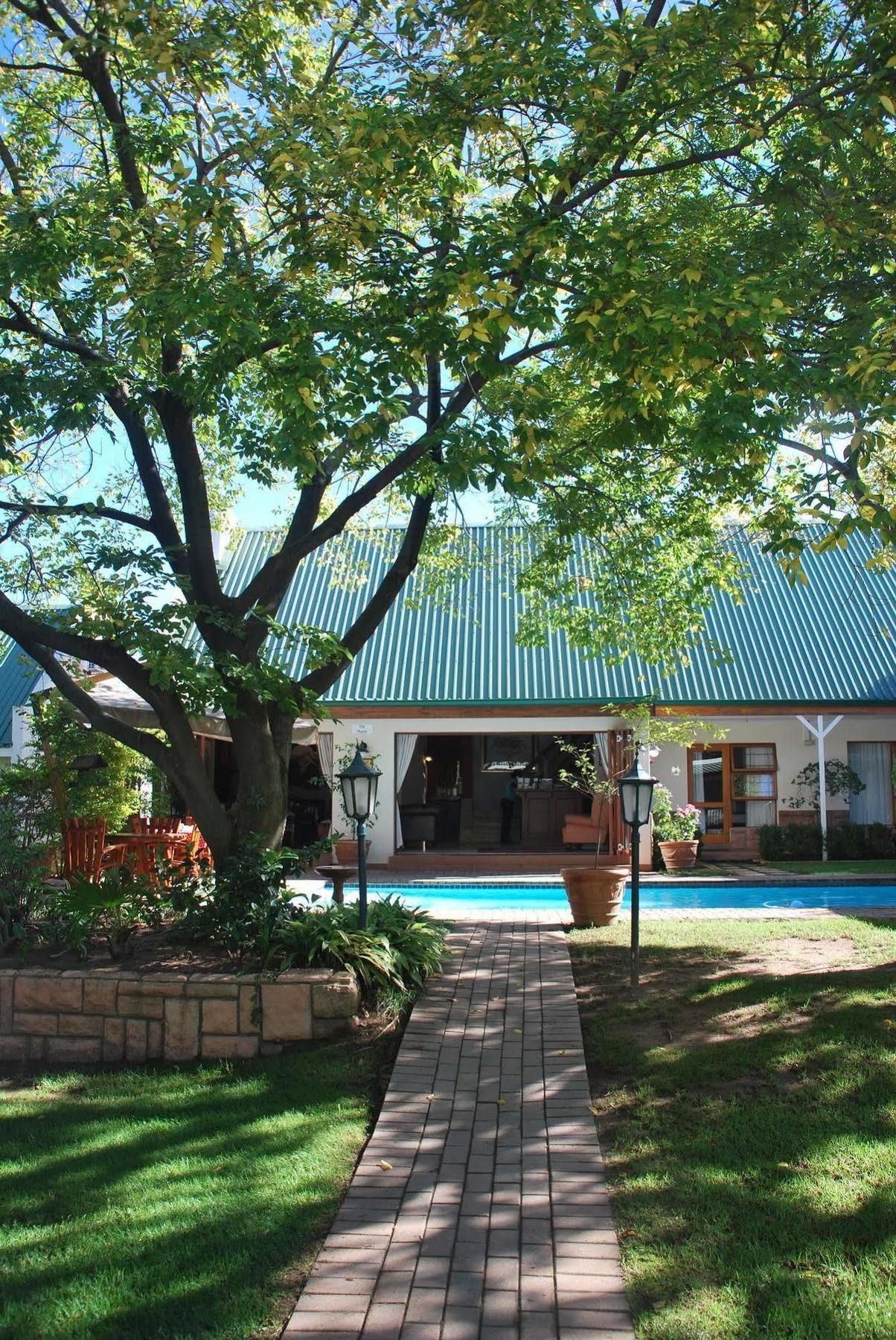 Sunninghill Guest Lodges Johannesbourg Extérieur photo