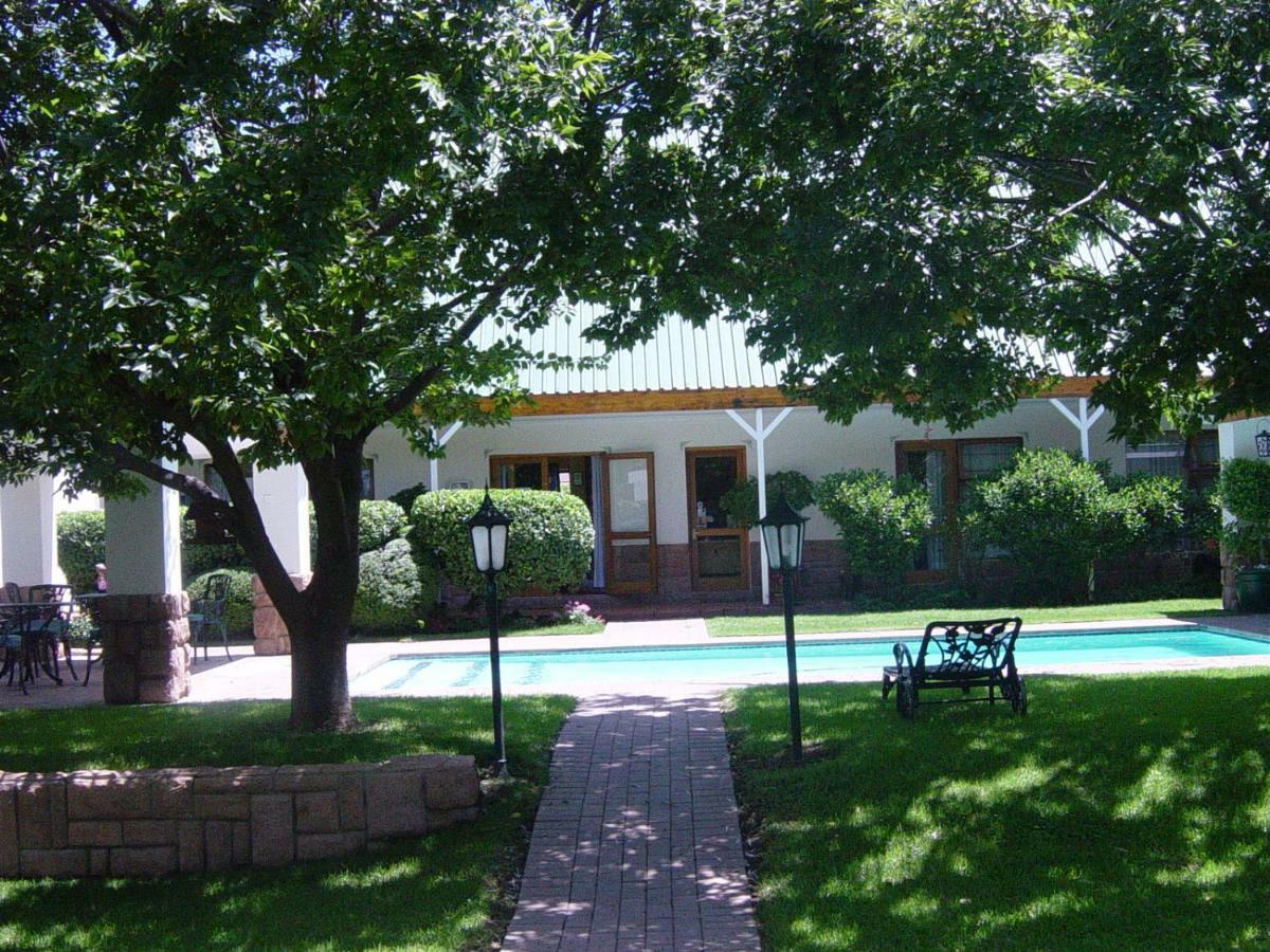 Sunninghill Guest Lodges Johannesbourg Extérieur photo